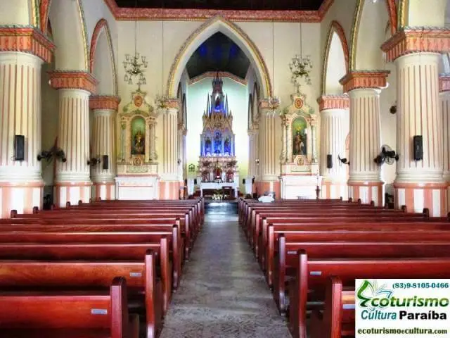 Nossa Senhora da Boa Viagem: interior O que fazer em Areia PB: Igreja Nossa Senhora da Boa Viagem, o interior
