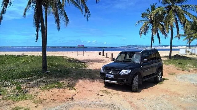 Barra do Cunhaú: Passeio de Jipe 4x4 Barra do Cunhaú: Passeio de Jipe 4x4.