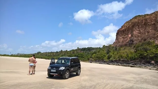 Barra do Miriri: passeios de Jipe Passeios de Jipe 4x4 até a Barra do Miriri