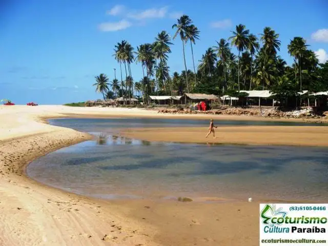 Barra do Gramame, Conde side Beaches of the south coast of Paraíba: Barra do Gramame (Conde side)