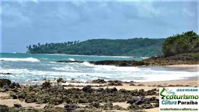 Carapibus Beach, from the Coqueirinho side Carapibus Beach: view from the Coqueirinho side